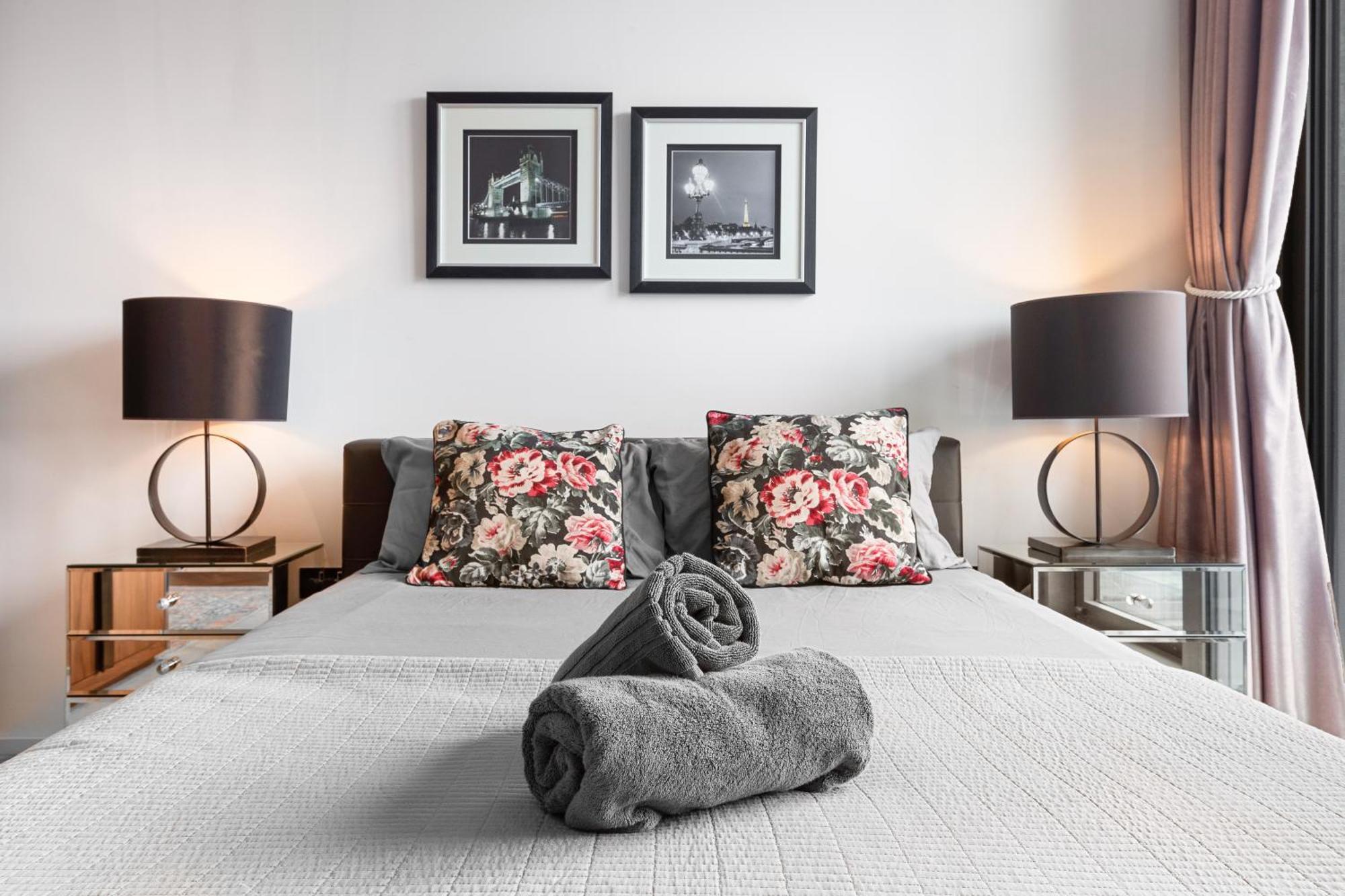 River Panorama Central London 2 Bedroom New Development Dış mekan fotoğraf